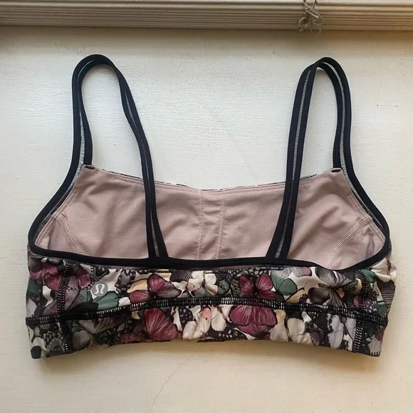 Lululemon Bra top size 6 - Picture 2 of 4